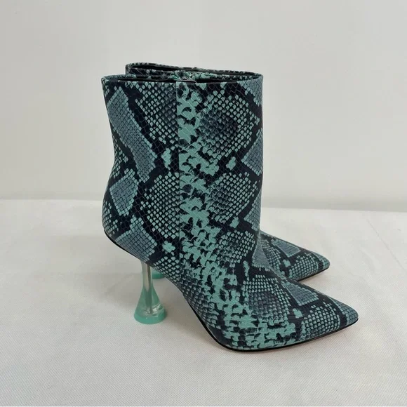 Gianni Bini Shoes Gianni Bini Fawlie Snake Print Leather Clear